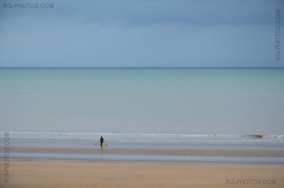 Le pcheur solitaire et la vague